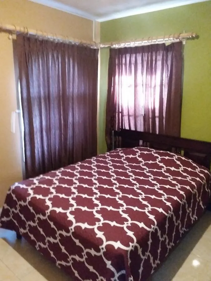 Cozy Apartment 3 Kingston Jamaica